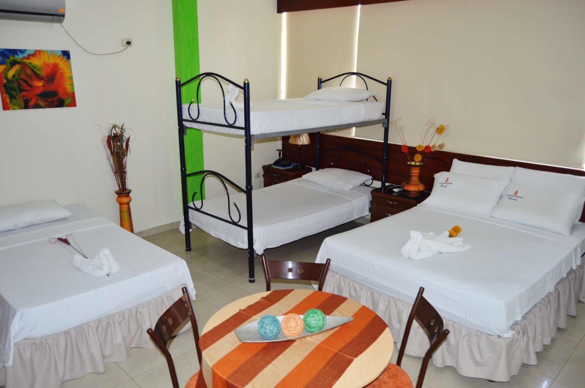 San Francisco Apart Hotel Guayaquil Dış mekan fotoğraf