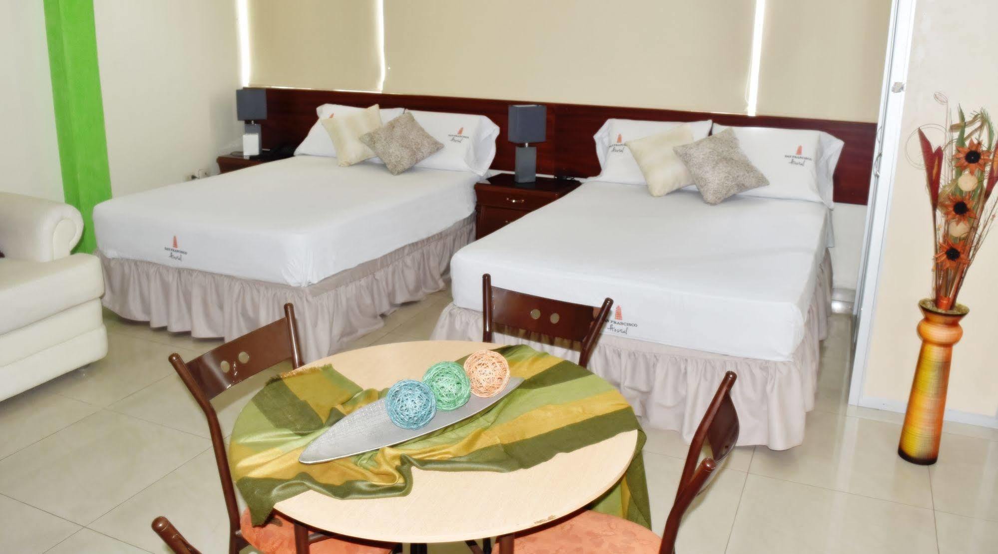 San Francisco Apart Hotel Guayaquil Dış mekan fotoğraf